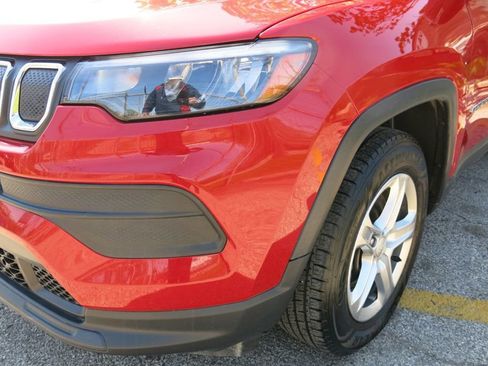 Used 2024 Jeep Compass Sport AWD/4WD image 36