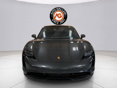 Used 2021 Porsche Taycan RWD image 8