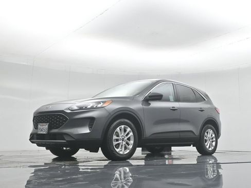 Certified 2022 Ford Escape SE w/ Convenience Package image 50