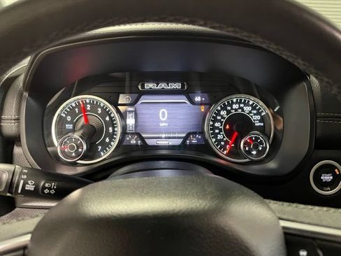 Used 2025 RAM 1500 Laramie AWD/4WD image 27