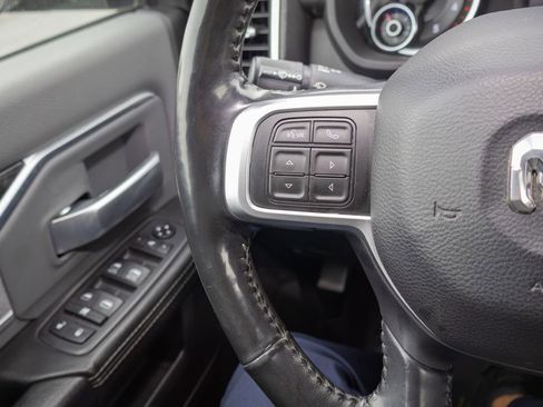 Used 2019 RAM 2500 Big Horn image 24