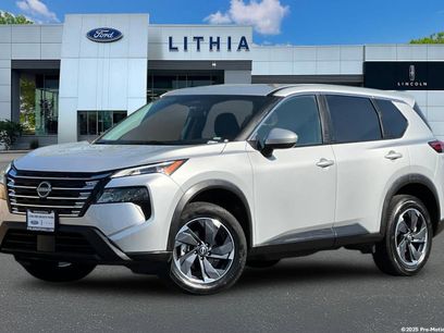 Used 2024 Nissan Rogue SV