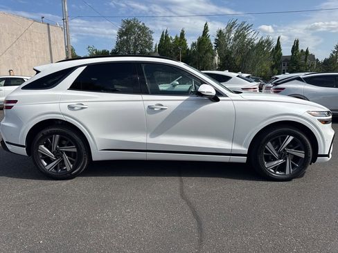 New 2026 Genesis GV70 3.5T Sport Advanced image 8