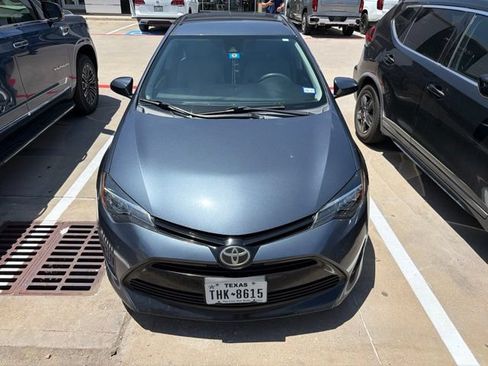 Used 2017 Toyota Corolla LE w/ Carpet Mat Package (TMS) FWD image 3