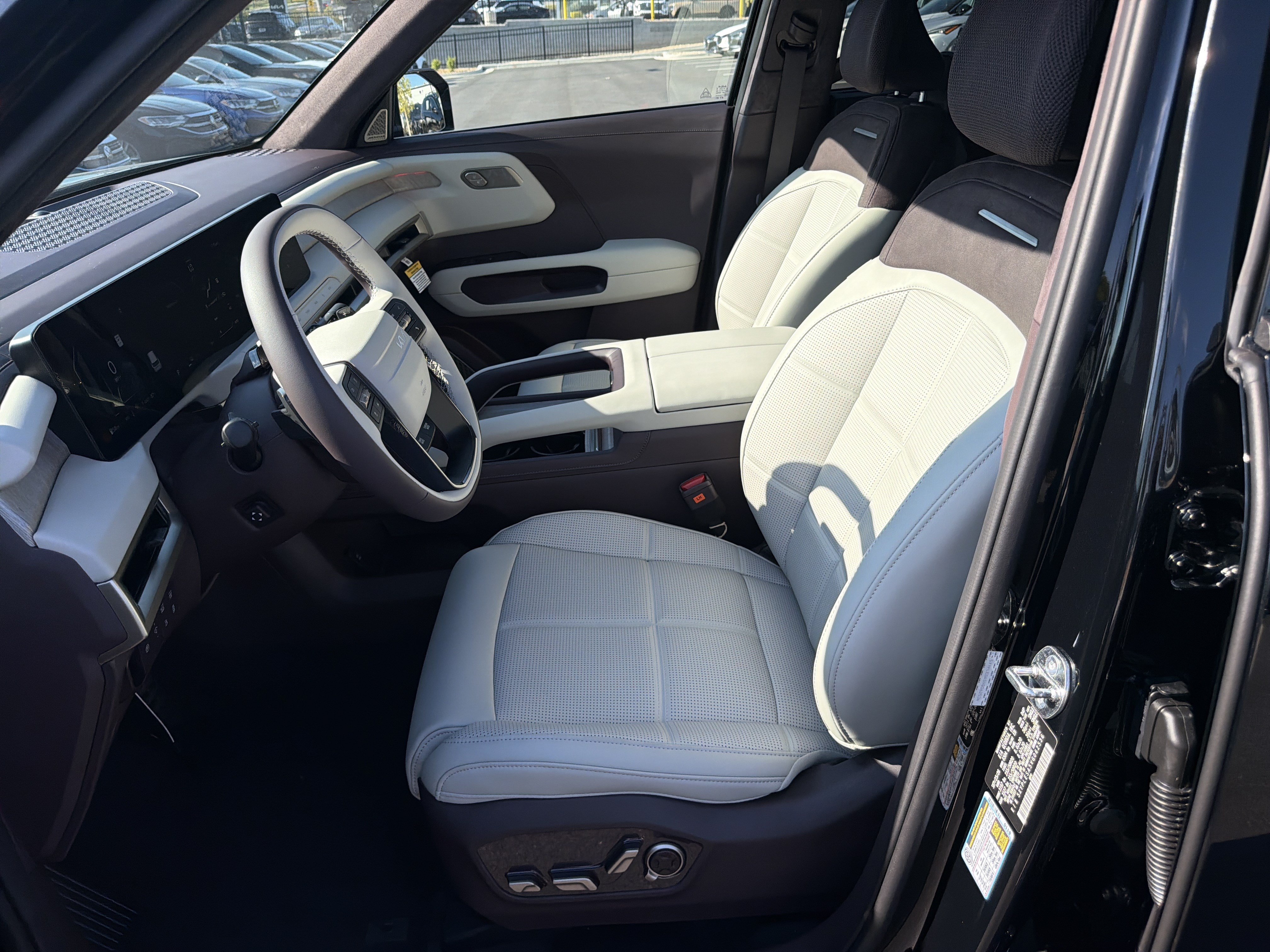 New 2027 Kia Telluride SX Prestige AWD/4WD image 9