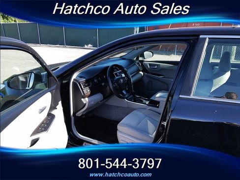 Used 2017 Toyota Camry LE w/ Protection Package (Q2) FWD image 9