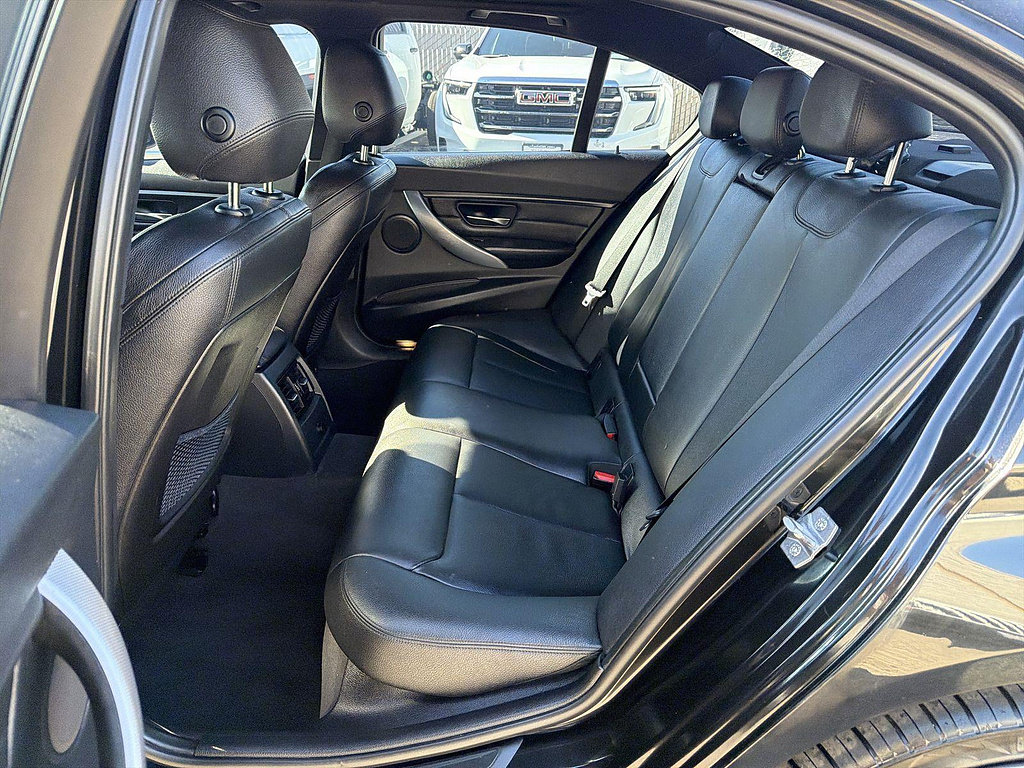 Used 2014 BMW 335i Sedan RWD image 25