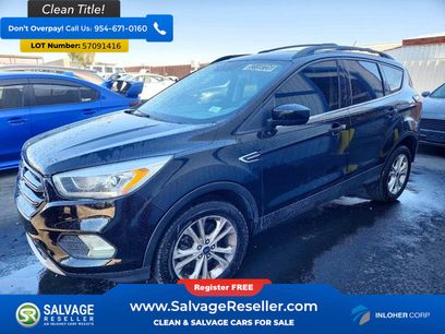 Used 2017 Ford Escape SE w/ Equipment Group 201A