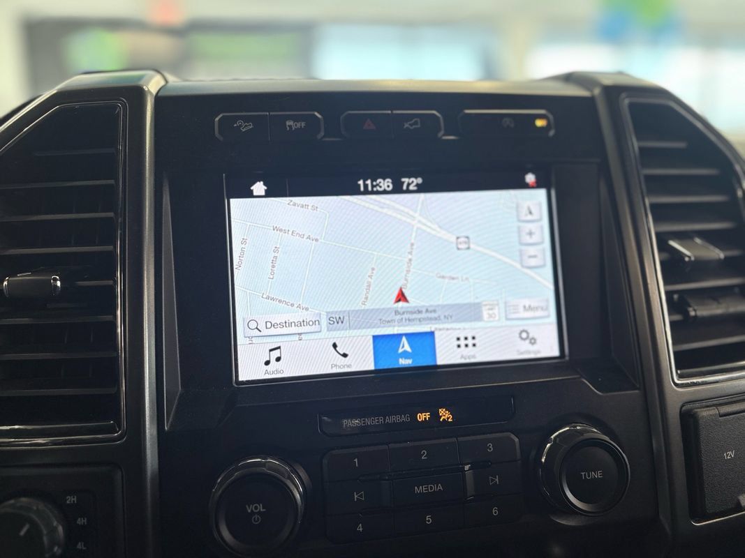 Used 2019 Ford F150 XLT w/ Equipment Group 302A Luxury AWD/4WD image 33