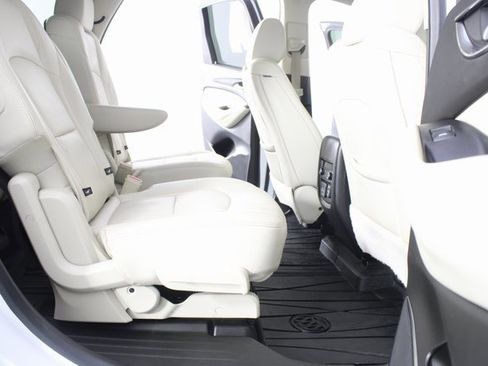 Used 2022 Buick Enclave Essence w/ Experience Buick Package image 24