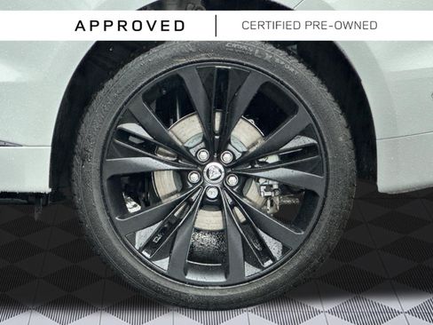 Used 2025 Jaguar F-PACE R-Dynamic S AWD/4WD image 13
