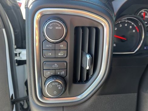 Used 2020 Chevrolet Silverado 1500 LT w/ All-Star Edition image 28