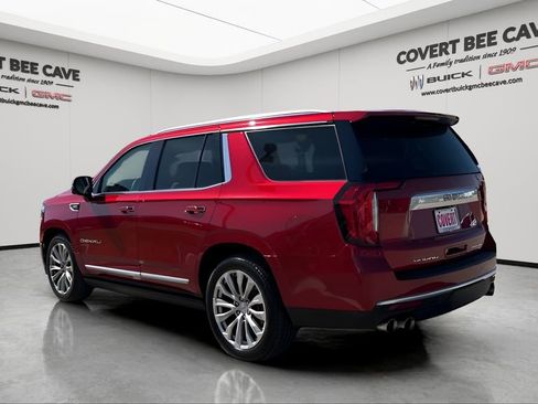 Used 2024 GMC Yukon Denali w/ Denali Reserve Package image 6