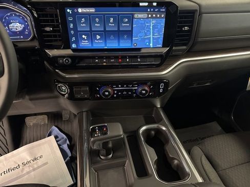 New 2026 Chevrolet Silverado 1500 LT w/ Z71 Off-Road Package image 18