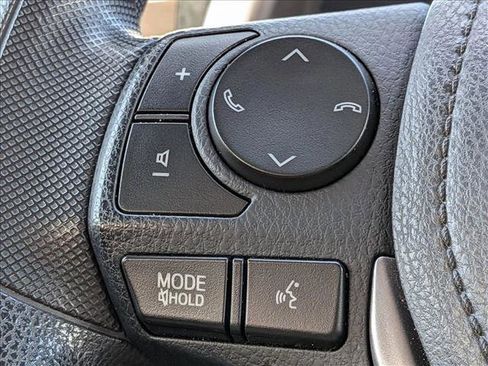 Used 2018 Toyota RAV4 LE w/ All Weather Liner Package AWD/4WD image 13