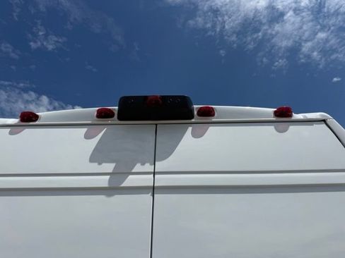 New 2026 RAM ProMaster 2500 w/ Convenience Group FWD image 23