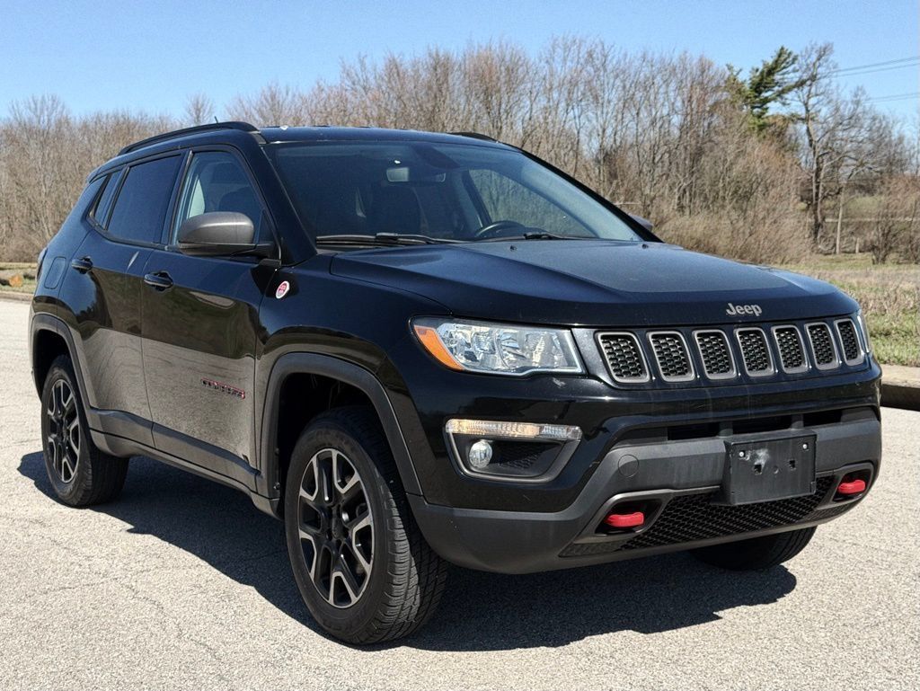 Used 2019 Jeep Compass Trailhawk AWD/4WD image 29