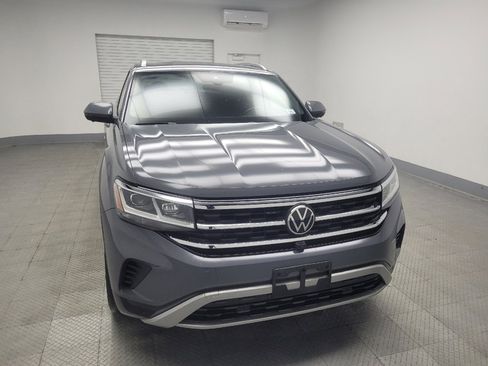 Used 2020 Volkswagen Atlas Cross Sport SEL Premium image 14