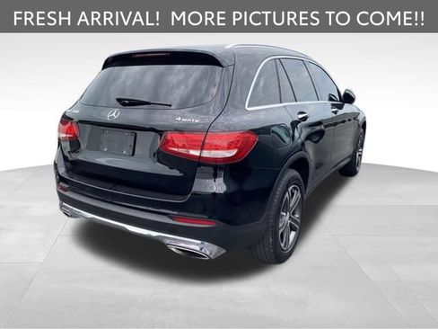 Used 2016 Mercedes-Benz GLC 300 4MATIC image 4