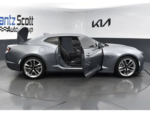 Used 2020 Chevrolet Camaro LT w/ RS Package RWD image 28