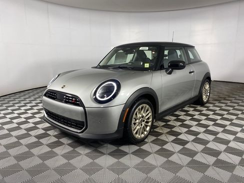 New 2026 MINI Cooper S image 3