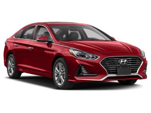 Used 2019 Hyundai Sonata SE w/ Cargo Package FWD image 9