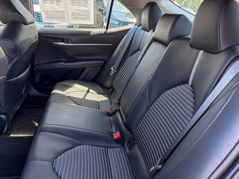 Used 2023 Toyota Camry SE w/ Blackout Package (TMS) FWD image 17