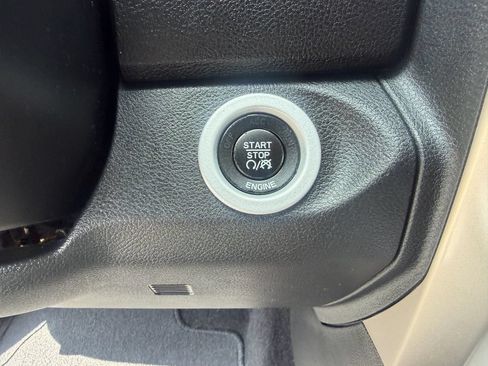 Used 2016 RAM 1500 Laramie w/ Convenience Group AWD/4WD image 57