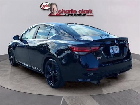 Used 2023 Nissan Sentra SR w/ Midnight Edition Package image 3