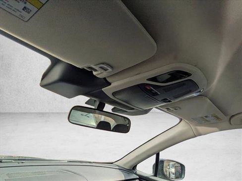Used 2025 Subaru Legacy Premium AWD/4WD image 18