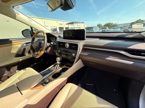 Used 2020 Lexus RX 350L FWD w/ Premium Package image 10