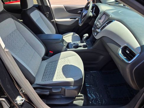 Used 2024 Chevrolet Equinox LS w/ LS Convenience Package FWD image 13