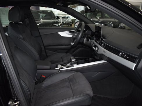 Used 2023 Audi A4 2.0T Premium Plus w/ Premium Plus Package image 28