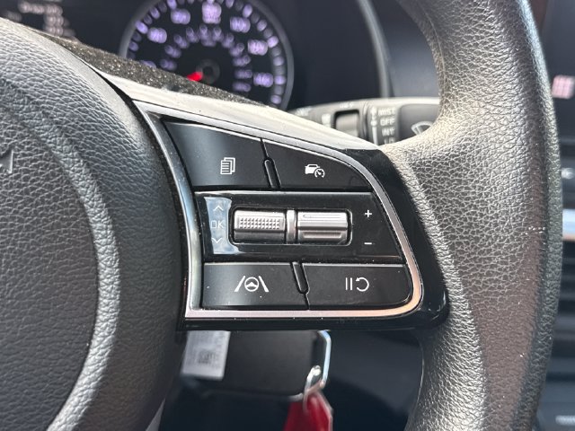 Used 2024 Kia Forte LXS FWD image 28