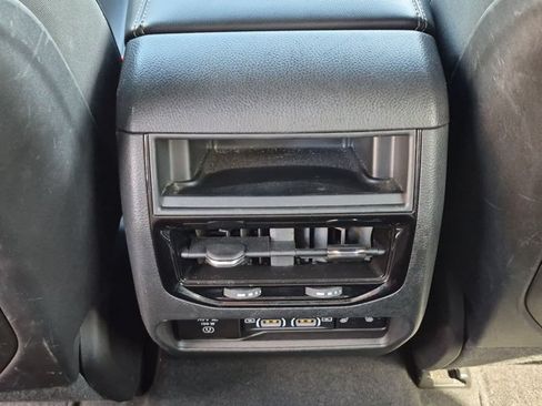 Used 2024 Jeep Grand Cherokee Limited 4xe AWD/4WD image 17