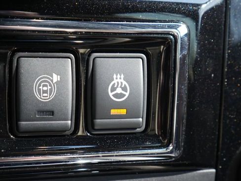 Used 2021 Nissan Titan Platinum Reserve w/ Off Road Protection Package AWD/4WD image 3