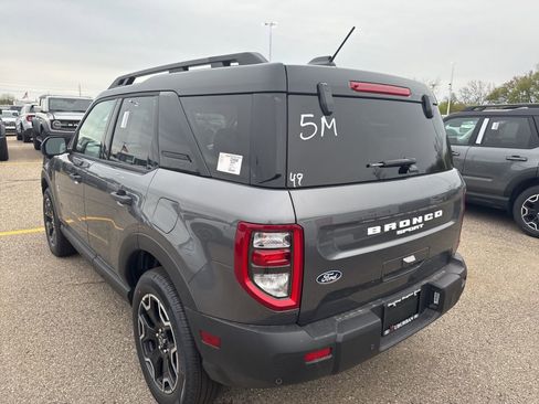 New 2026 Ford Bronco Sport Outer Banks w/ Outer Banks Tech Package+ AWD/4WD image 17