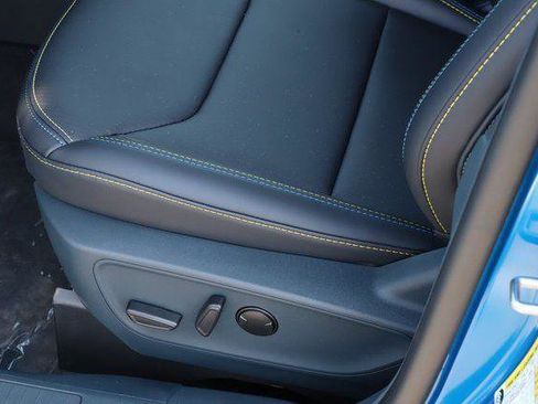 New 2025 Ford Maverick Lobo image 17