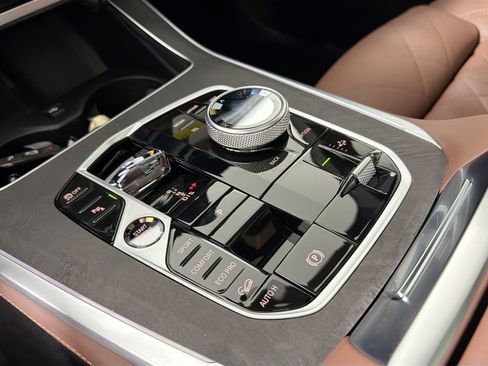 New 2026 BMW X5 M60i image 15