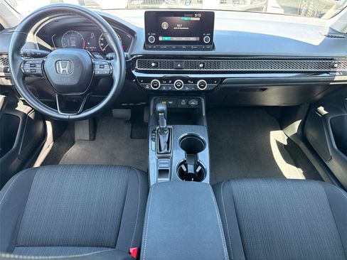 Used 2022 Honda Civic EX image 19