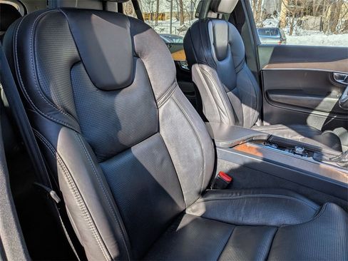 Used 2016 Volvo XC90 T6 Inscription image 31