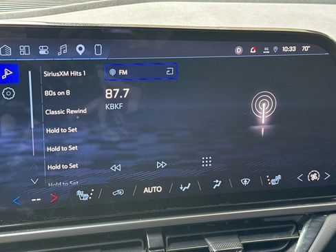 Used 2024 Chevrolet Equinox EV RS FWD image 26