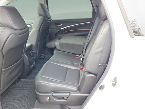 Used 2020 Acura MDX FWD image 13