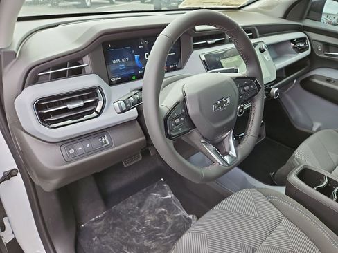 New 2027 Chevrolet Bolt LT w/ Comfort Package FWD image 2