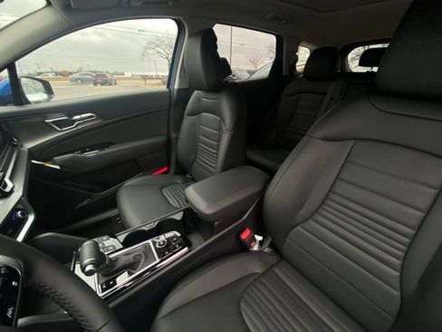 New 2025 Kia Sportage SX FWD image 23