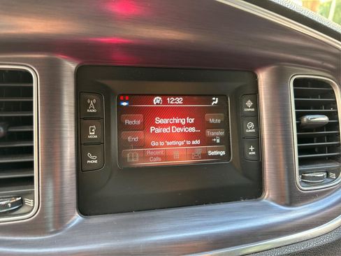 Used 2015 Dodge Charger SE w/ Sport Appearance Group RWD image 37