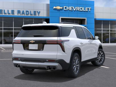 New 2026 Chevrolet Traverse LT w/ Enhanced Driving Package