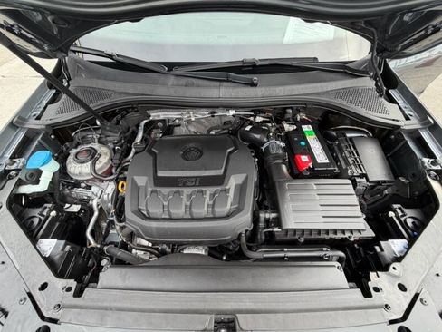 Used 2023 Volkswagen Tiguan SE R-Line FWD image 21