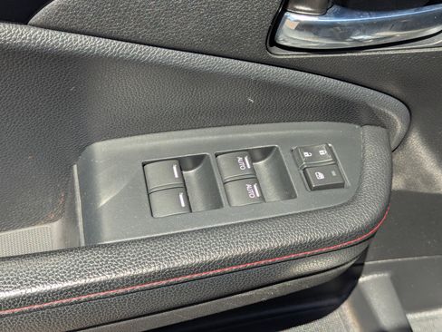 Used 2022 Honda Pilot Black Edition image 23