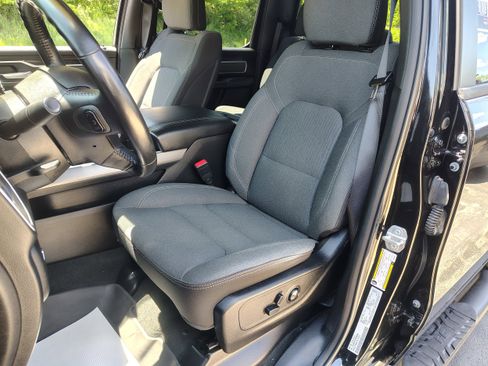 Used 2023 RAM 1500 Big Horn AWD/4WD image 14